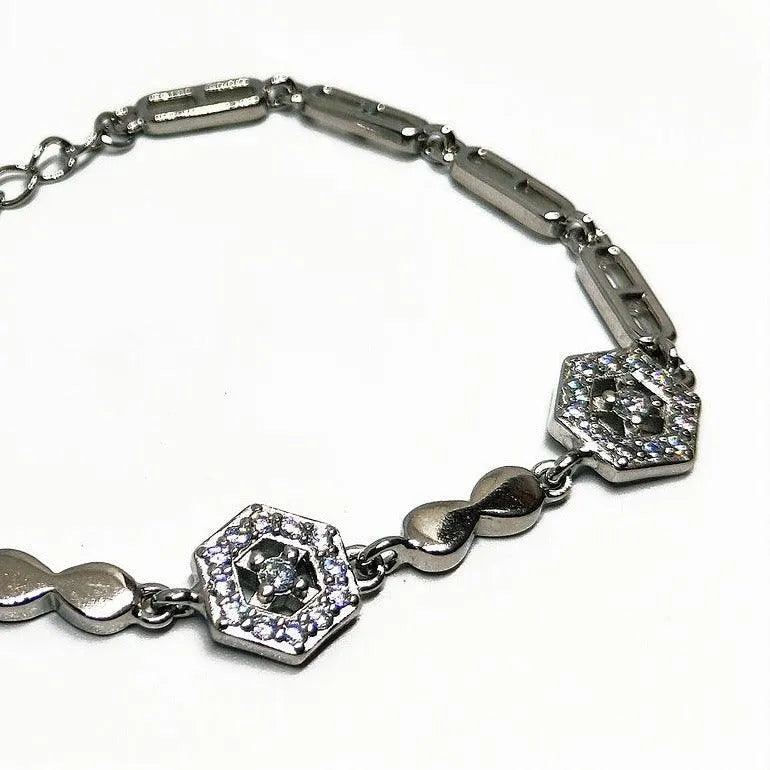 Hexagon Bracelet With engraved Diamonds Made in Sterling Silver - Rivansh