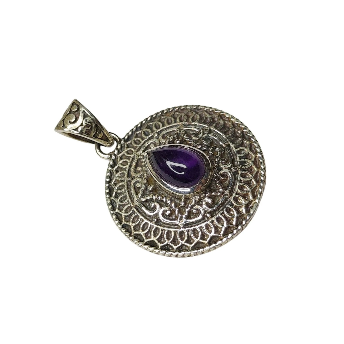 J2 Sterling Silver Pendant Women | Rivansh Jewels | 925 Sterling Silver Jewelry Store | Rivansh.co | Luxury Sterling Silver Jewellery Online