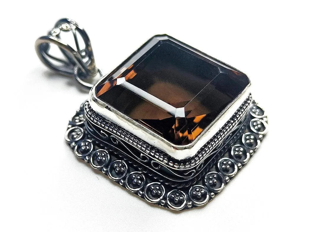 Maharani Silver Pendlet for Women (Brown) - Rivansh