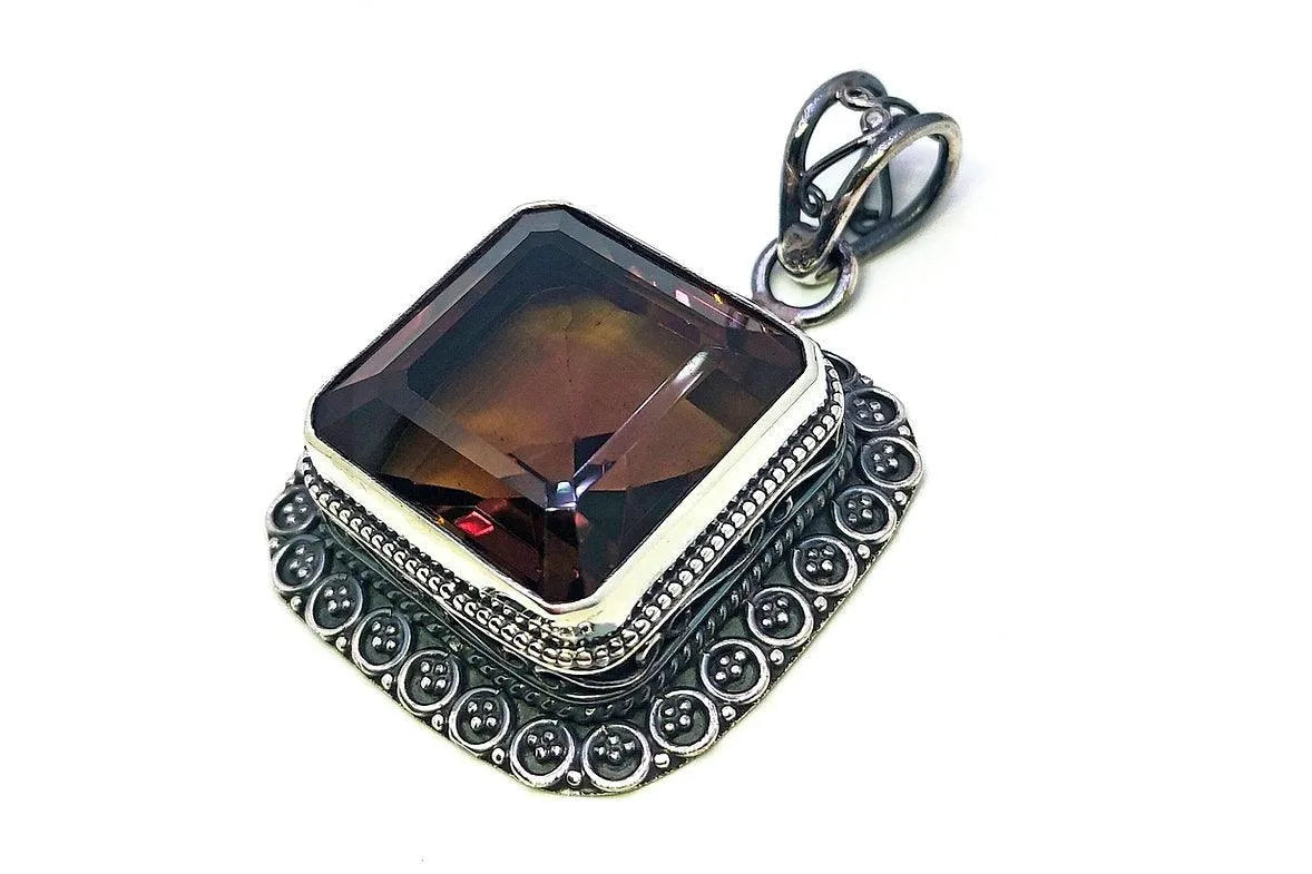 Maharani Silver Pendlet for Women (Brown) - Rivansh