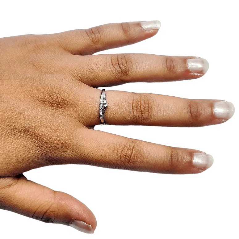 Simple & Elegant Ring for Women - Rivansh
