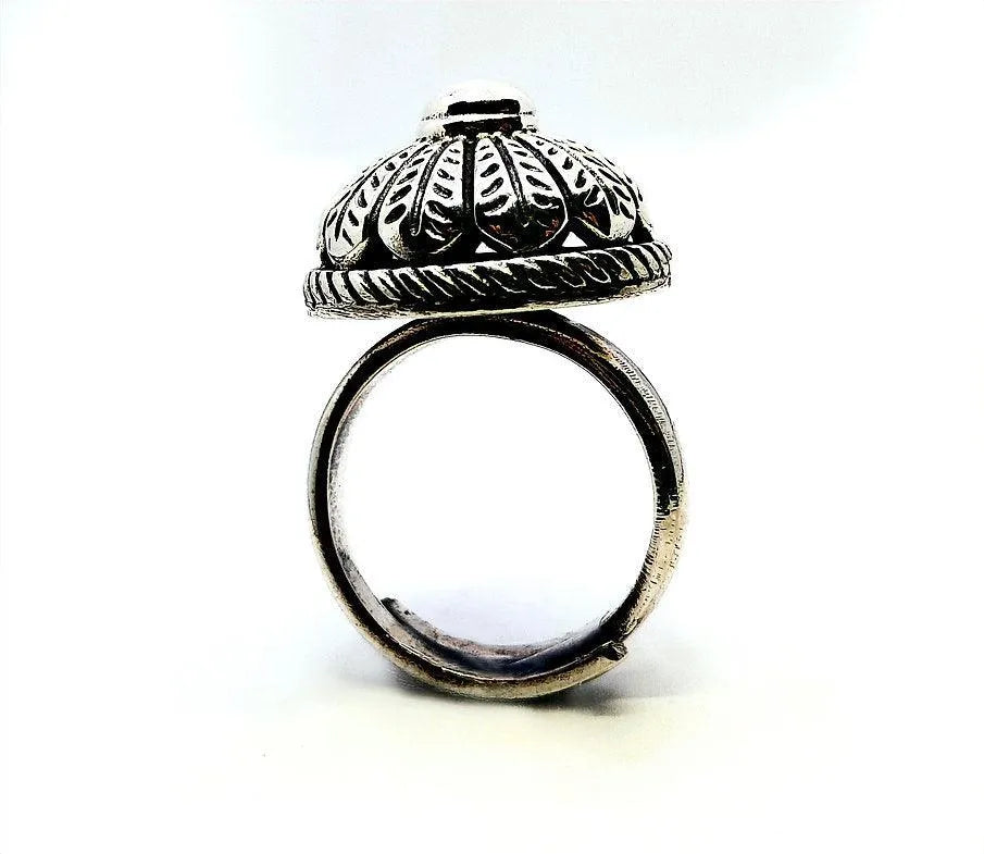 Strength & Grace Ring for Women - Rivansh