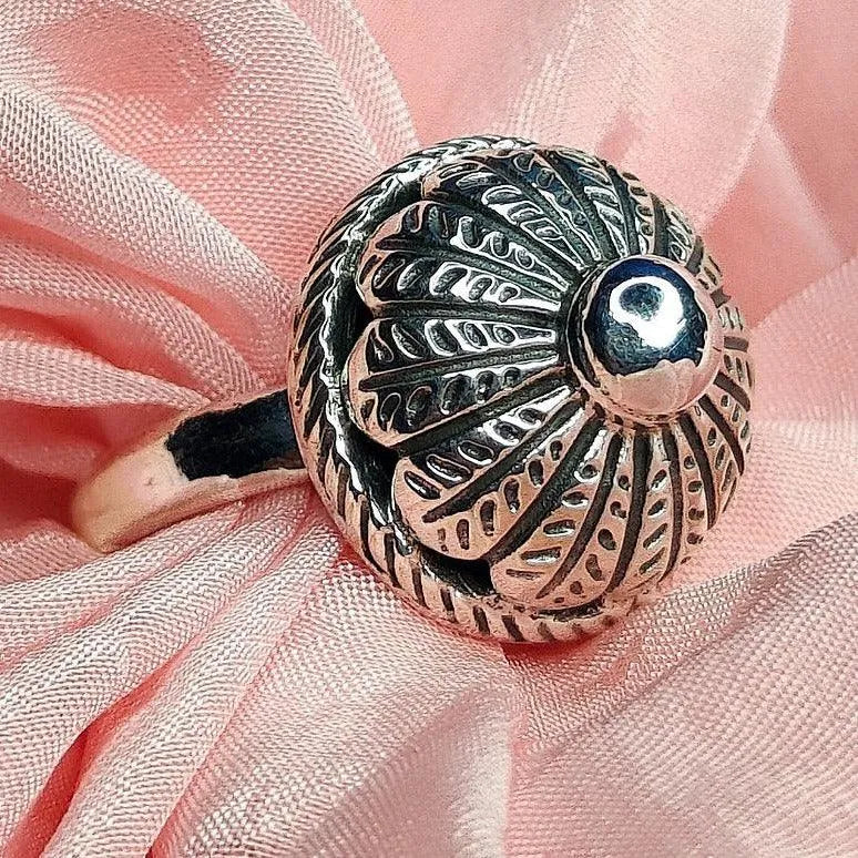 Strength & Grace Ring for Women - Rivansh