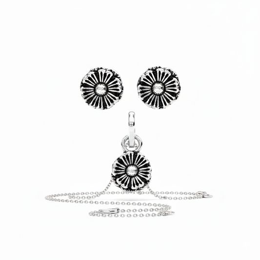 Oxidized Silver Flower Pendent Set With Chain For Women (92.5 Sterling Silver)