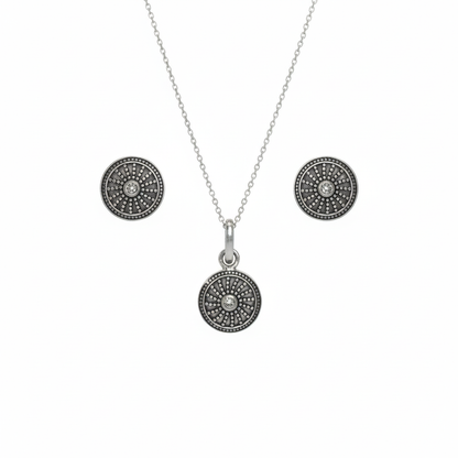 Oxidized Sterling Silver Wheel Pendent Set With Chain For Women