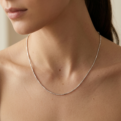 Velora Bar Necklace