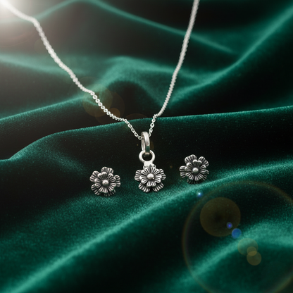 Five Petals Oxidized Sterling Silver Pendent Set With Chain For Women