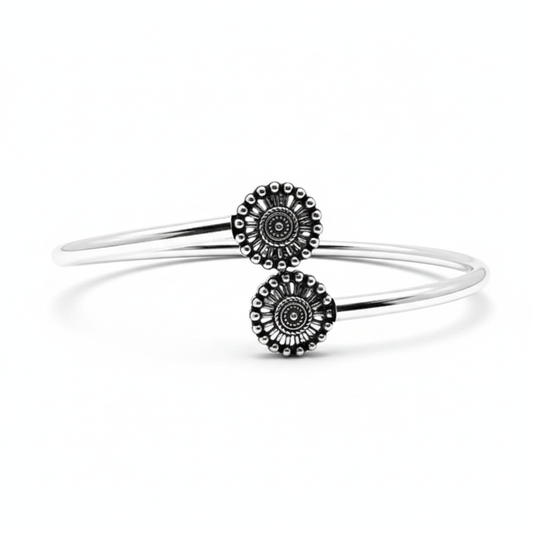 Exotic Silver Bangle for Women