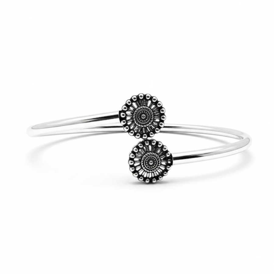 Exotic Silver Bangle for Women