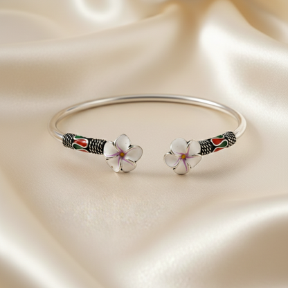 White Flowers Silver Bracelet