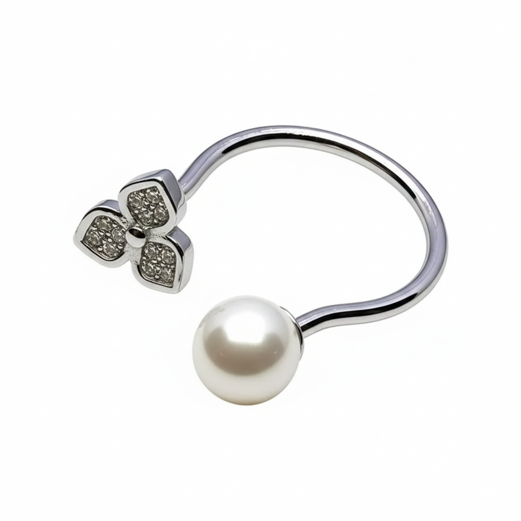 Rivansh white pearl vintage crown ring in detailed rope-rimmed 925 silver holding a genuine cultured pearl