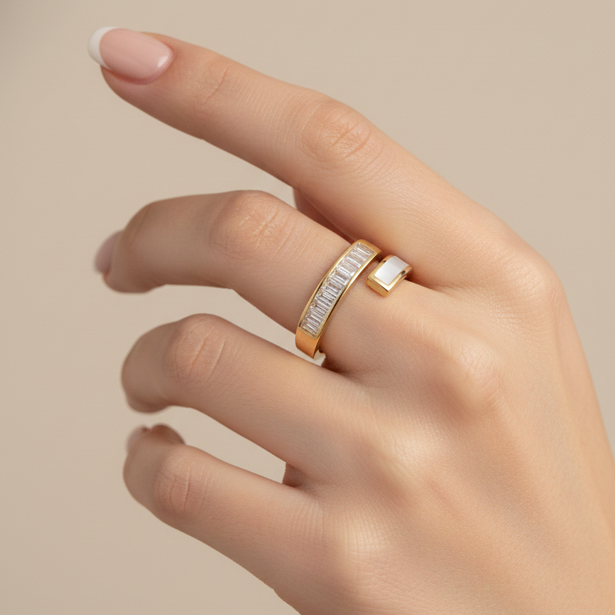 Elegant Women Silver Ring
