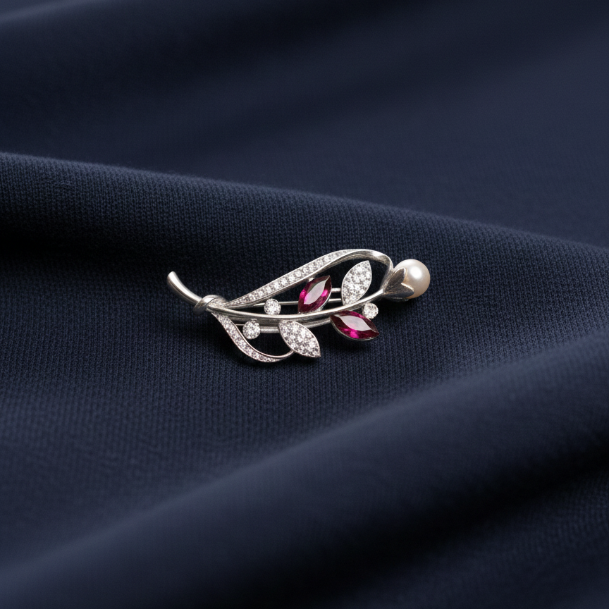 Sterling Silver Brooch (92.5 Sterling Silver)