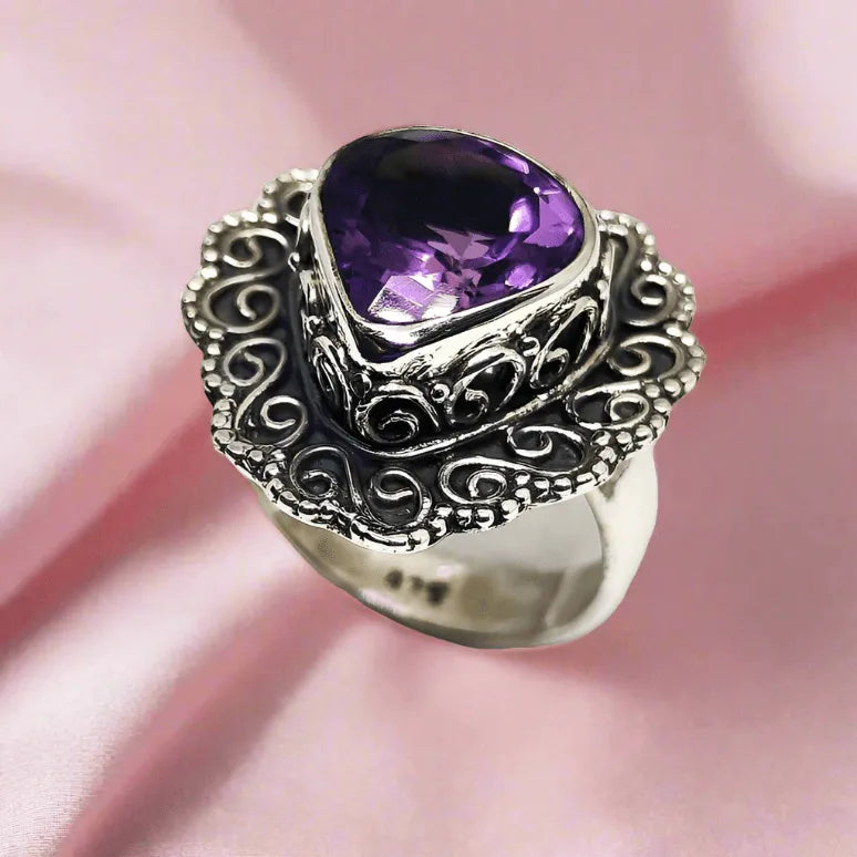 Maharani Ring for Women (Purple)