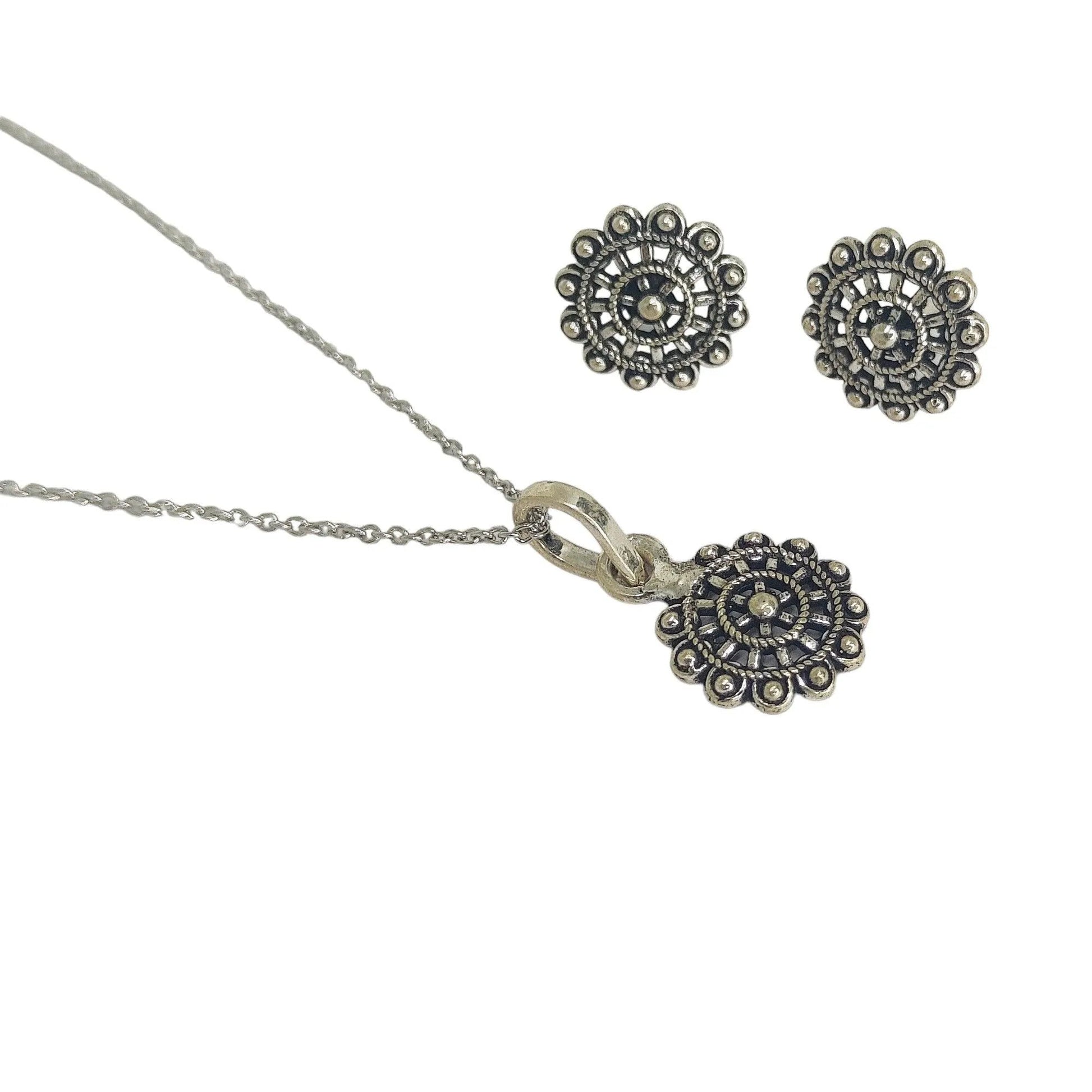 Oxidized Sterling Silver Pendent Set With Chain For Women - Rivansh