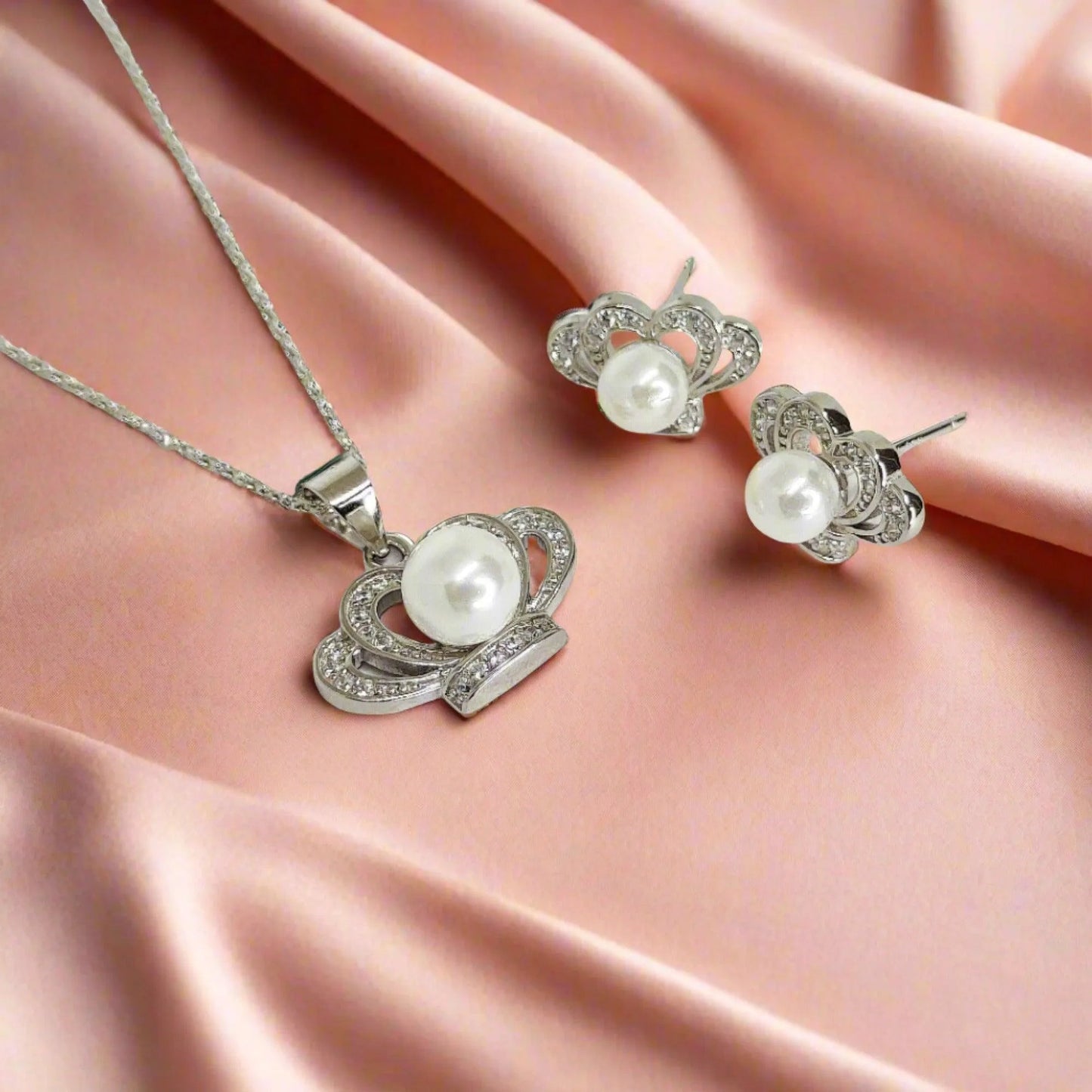 Pearl In The Crown Pendent Sterling Silver Set With Chain for Women - Rivansh