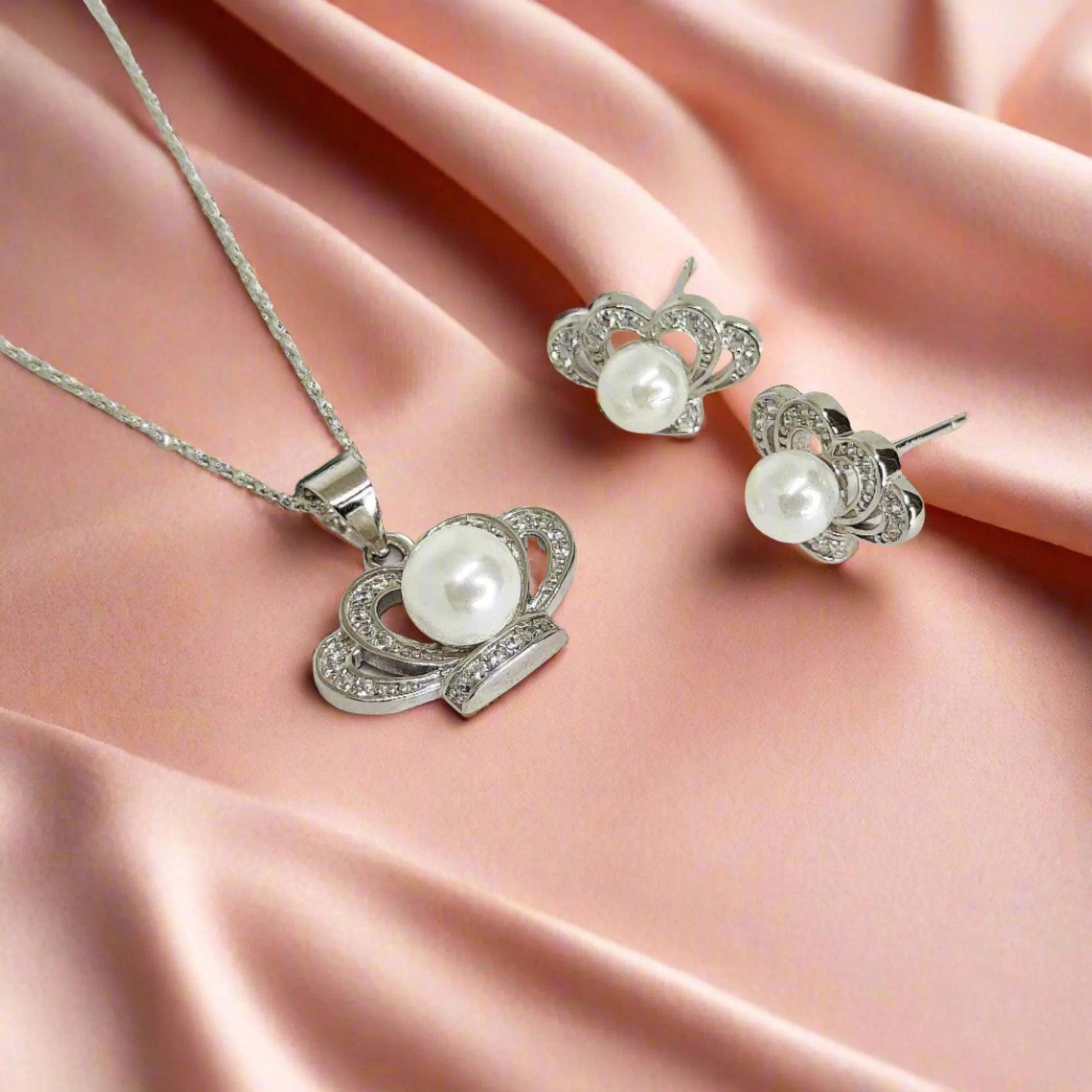 Pearl In The Crown Pendent Sterling Silver Set With Chain for Women - Rivansh